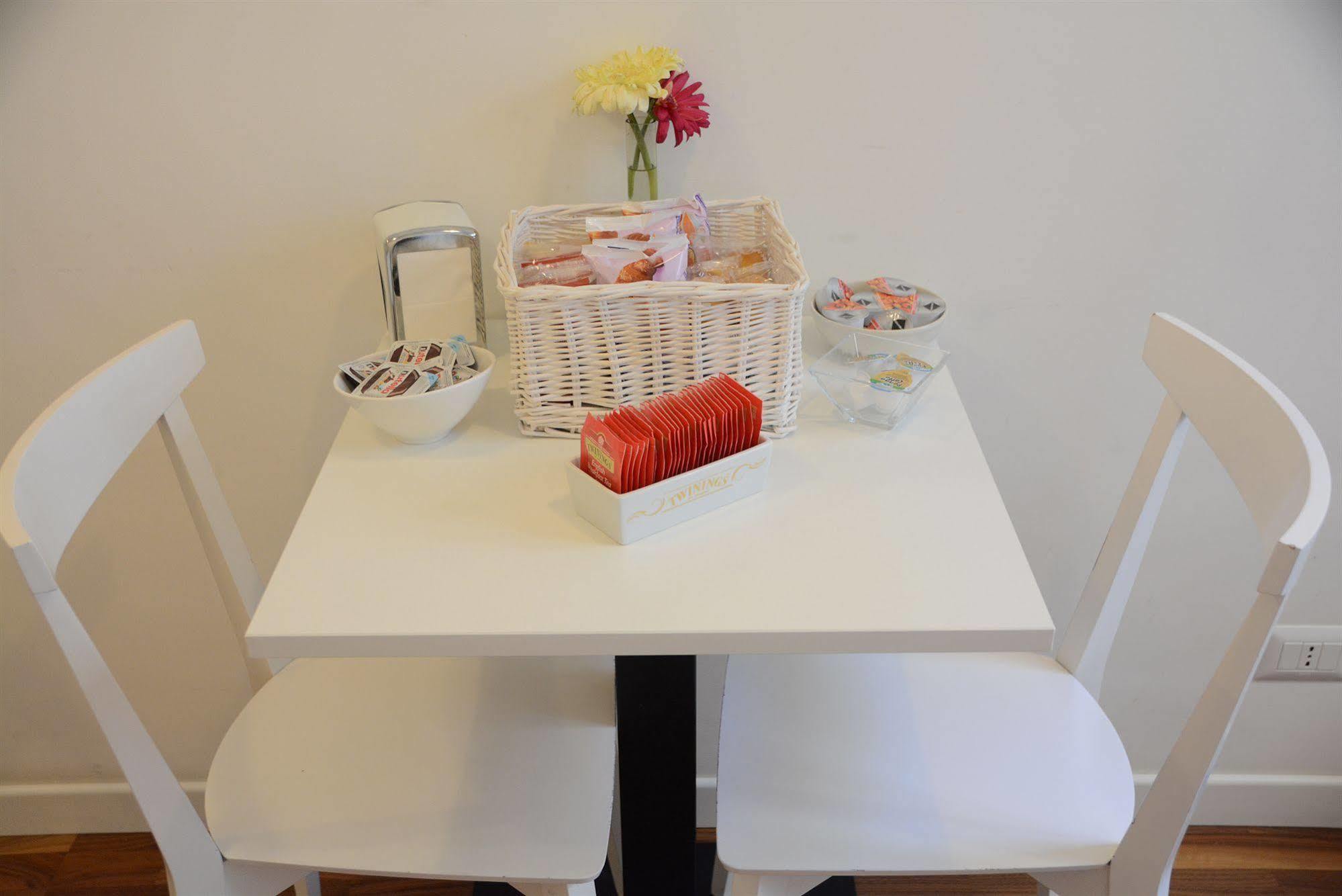 Sotto La Cupola Bed & Breakfast Roma Exterior foto