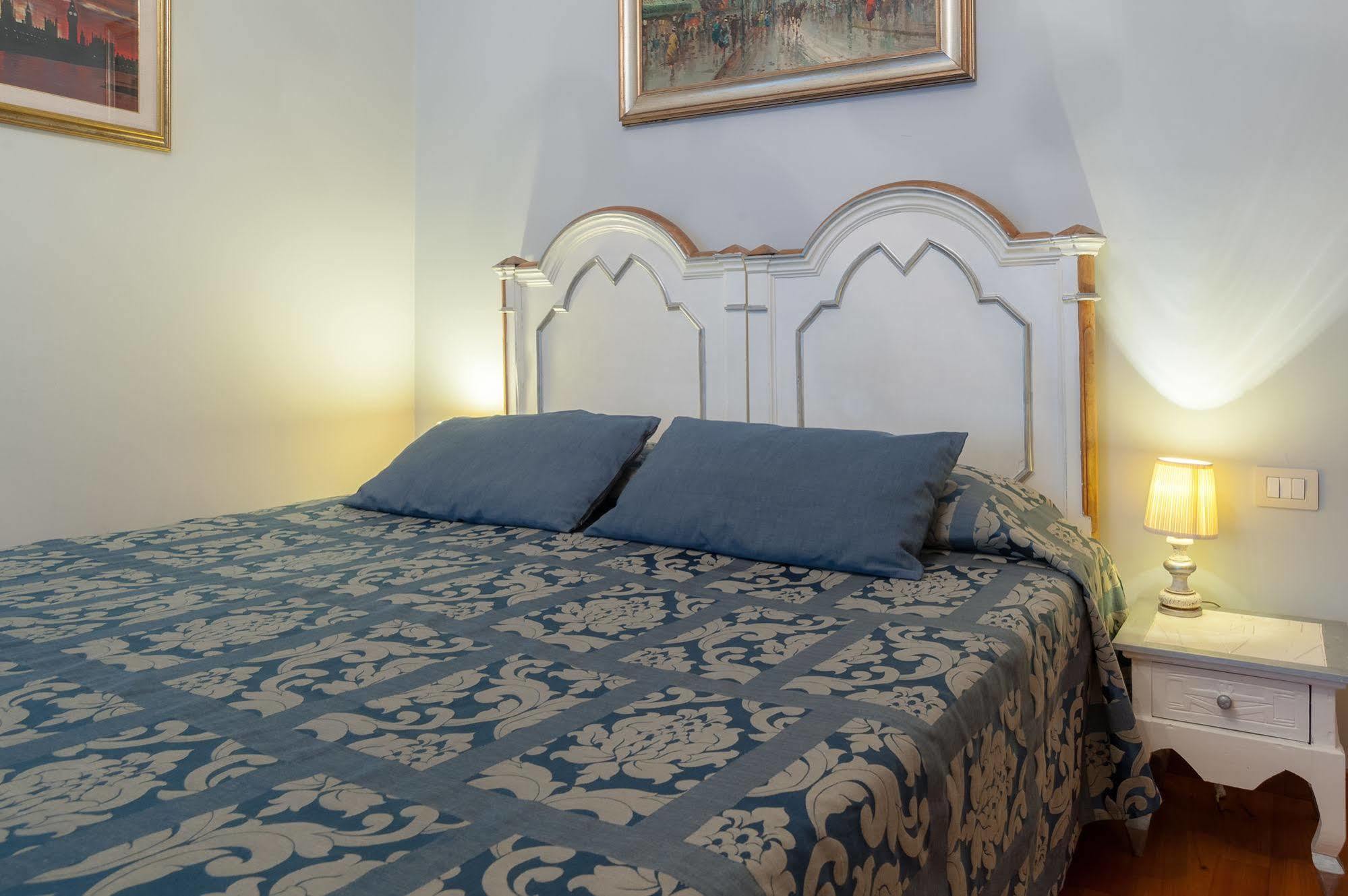Sotto La Cupola Bed & Breakfast Roma Exterior foto